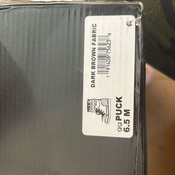 NWB Guess Puck Brown booties Size 6.5 - Picture 6 of 7